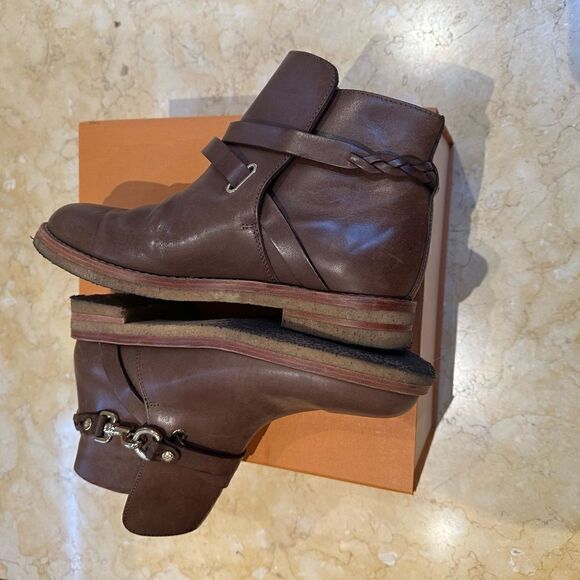 Mulberry brown leather booty with silver hardware. Size 10. Very gently worn - Picture 12 of 16